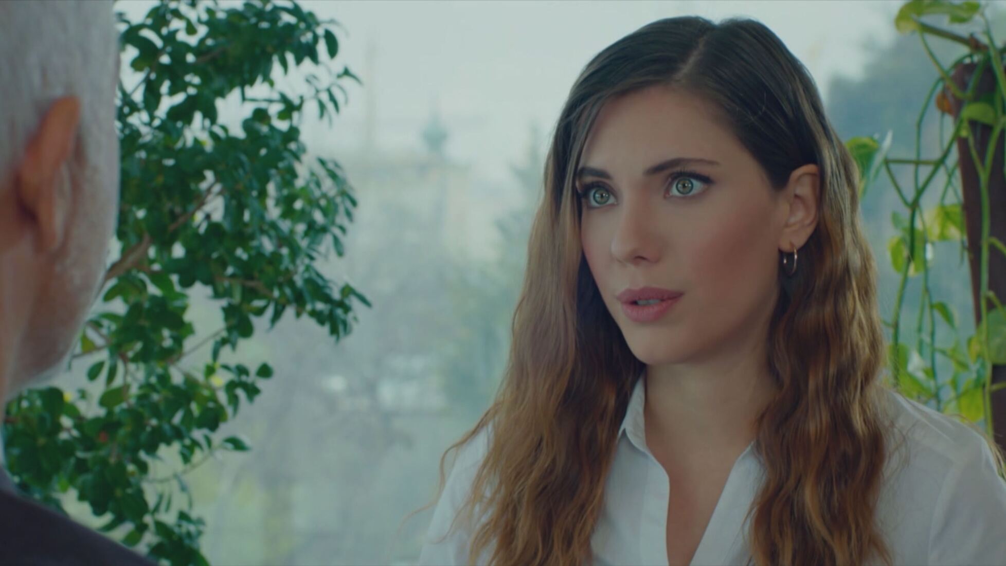 Chi è Eda Ece, Yıldız di Forbidden Fruit? Età, carriera e vita privata ...